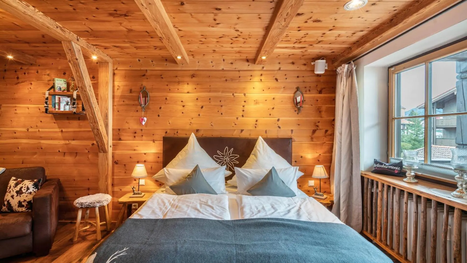 公寓 Chalet Bergliebe Mit Zirbenholz 因泽尔